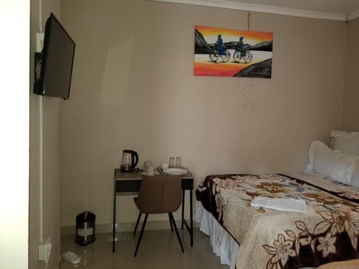 Pinto City Motel Kempton Park Exterior photo